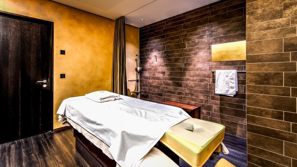 Small Luxury Hotel Wellnesshotel Golfpanorama Lipperswil Zewnętrze zdjęcie