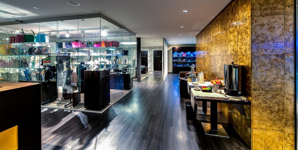 Small Luxury Hotel Wellnesshotel Golfpanorama Lipperswil Zewnętrze zdjęcie
