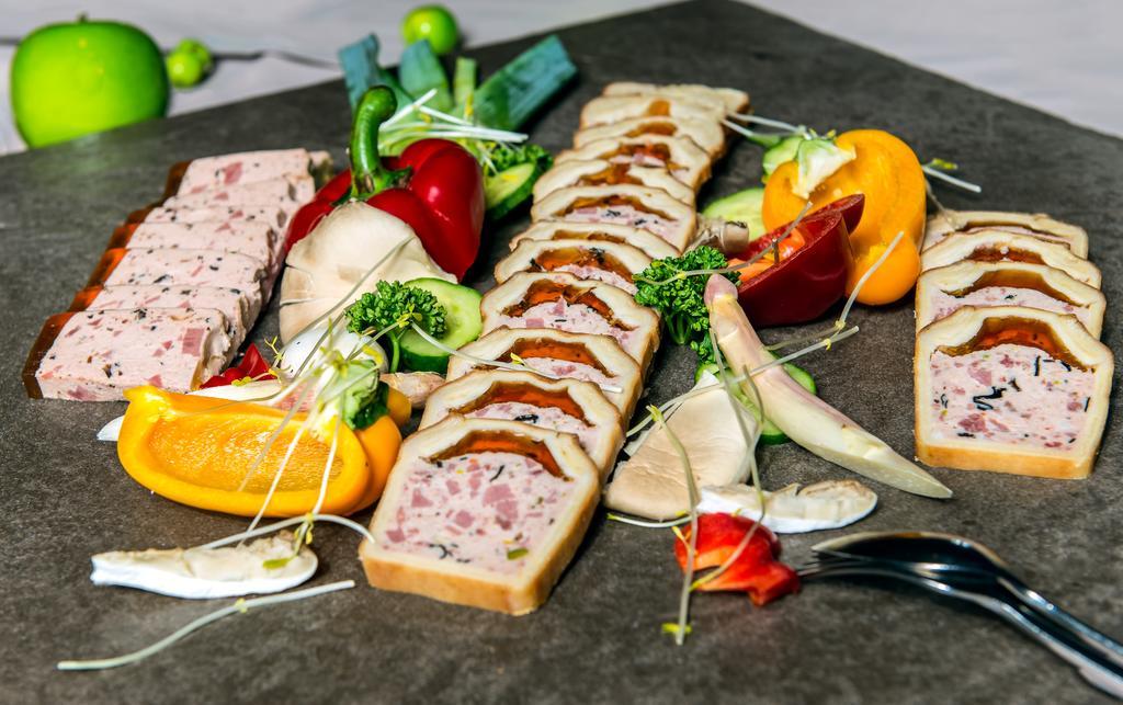 Small Luxury Hotel Wellnesshotel Golfpanorama Lipperswil Zewnętrze zdjęcie