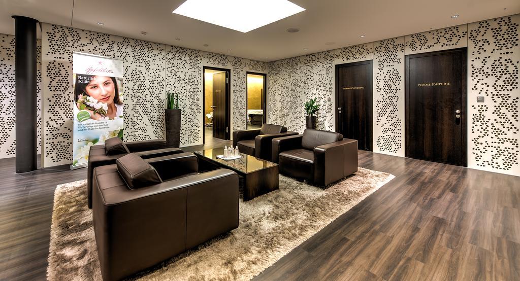 Small Luxury Hotel Wellnesshotel Golfpanorama Lipperswil Zewnętrze zdjęcie