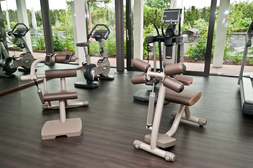 Small Luxury Hotel Wellnesshotel Golfpanorama Lipperswil Zewnętrze zdjęcie