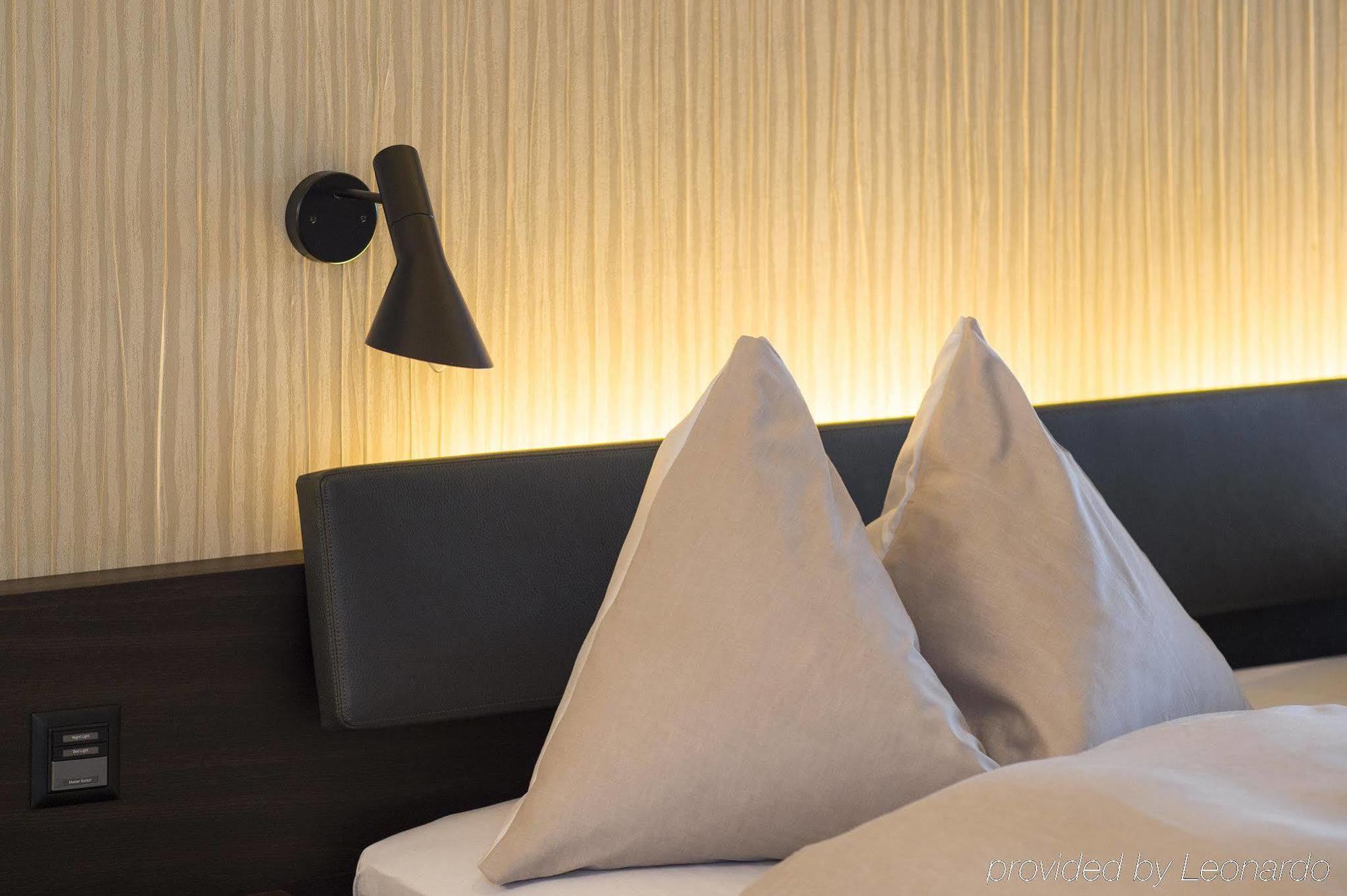 Small Luxury Hotel Wellnesshotel Golfpanorama Lipperswil Zewnętrze zdjęcie